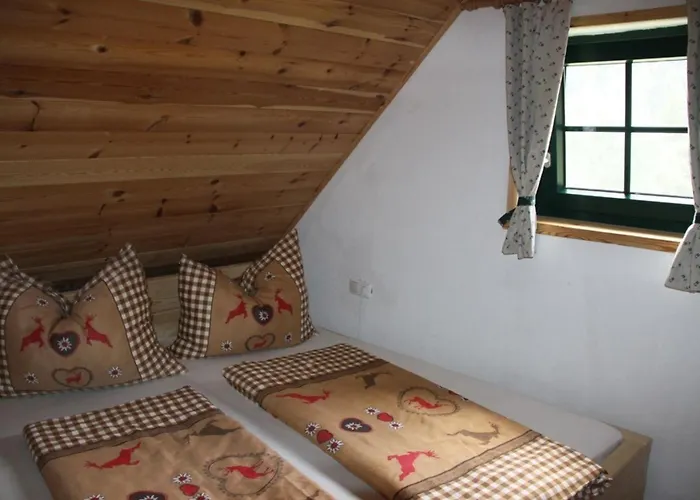 Goetschlhuette * Bad Sankt Leonhard im Lavanttal